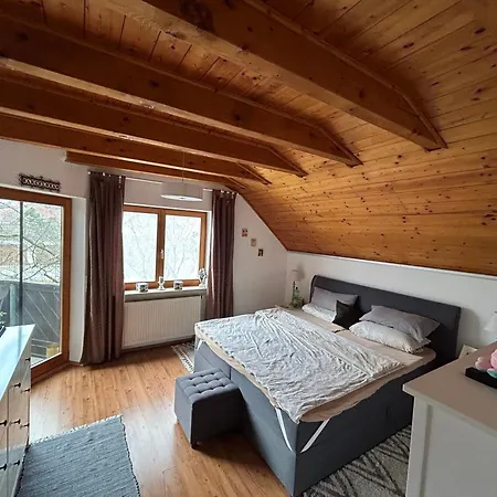 Jogis Paradies Апартаменты *